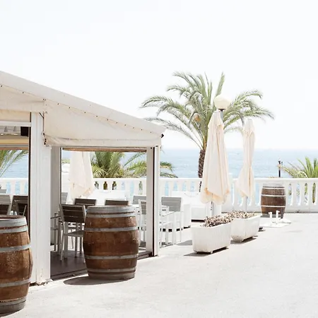 아파트 Apt. Con Piscina Interior En La Playa Alguer 라메틀라 데 마르